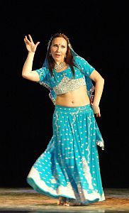 индийский танец в Школе Танцев Веста Клаб
